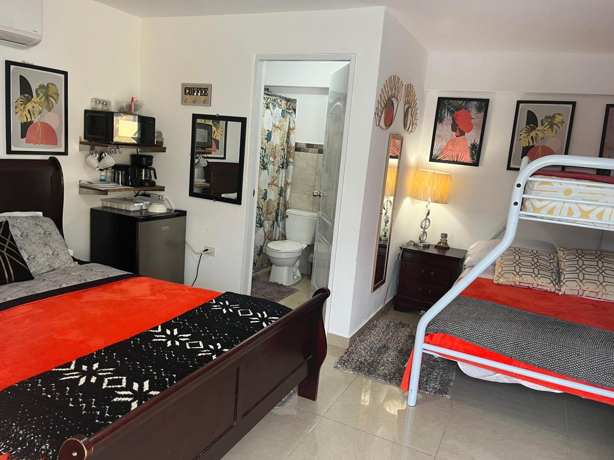 Gavidias Guest House San Lorenzo 外观 照片
